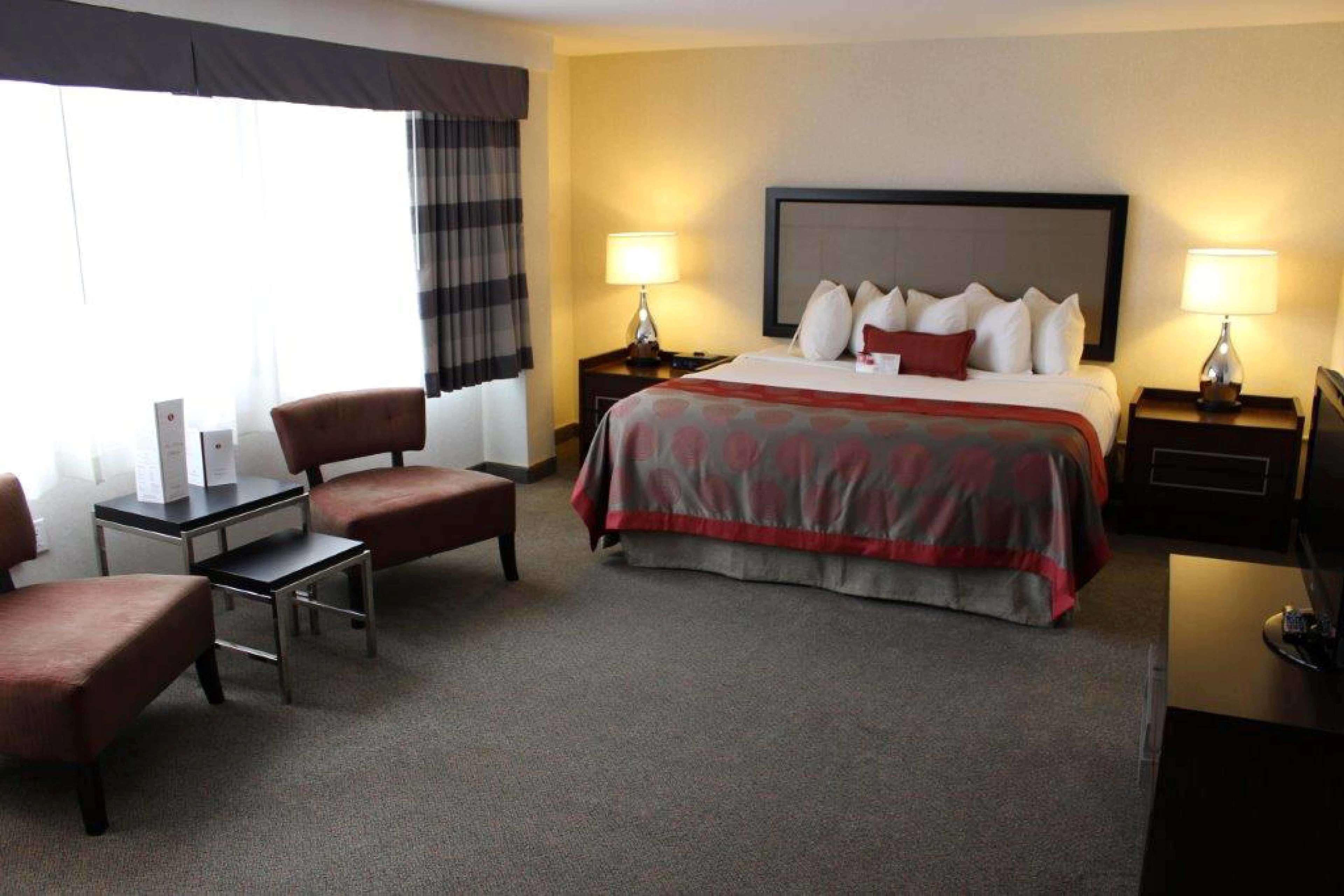 Hotel Ramada Plaza By Wyndham Regina Downtown Exterior foto